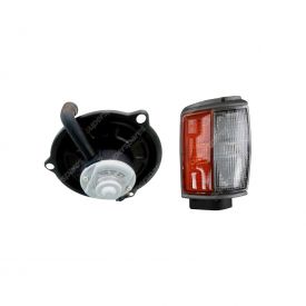 4WD Equip Front Left & Right Park Light for Toyota Hilux YN63 YN67 2.2L Petrol
